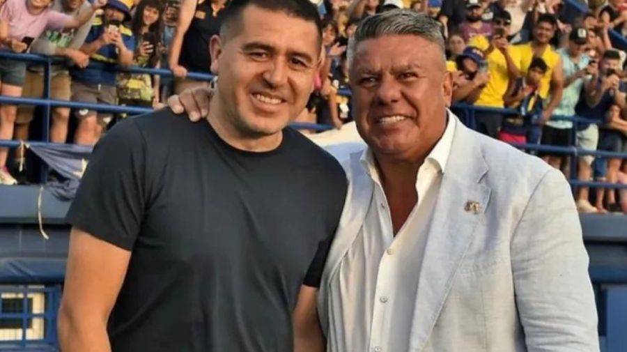 Juan Román Riquelme junto a Chiqui Tapia