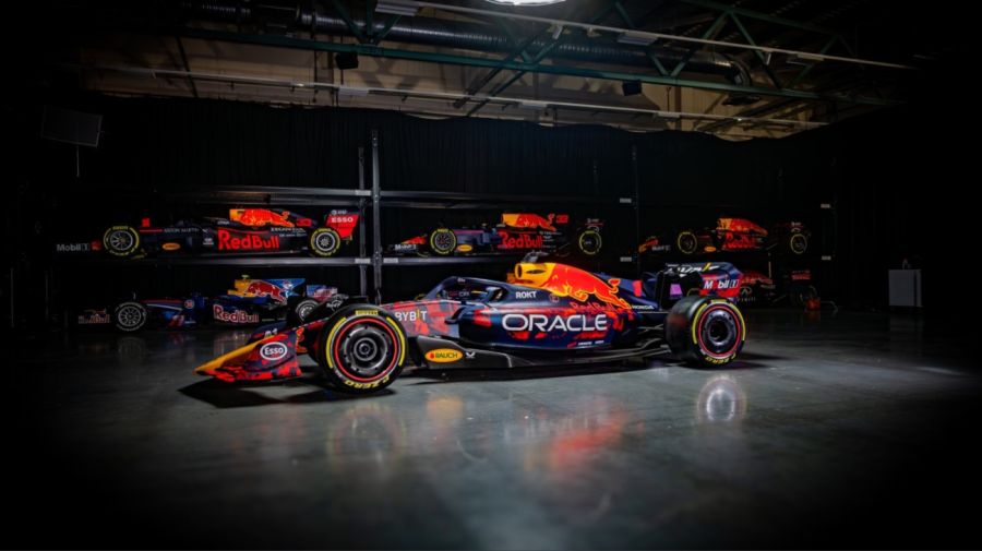 Livery Red Bull y Ferrari