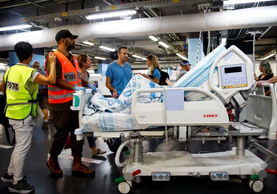 El Gobierno de Israel ha ordenado este domingo que todos los hospitales situados en el norte del país operen desde departamentos ubicados bajo tierra