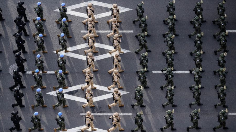 Corea del Sur muestra su armamento con motivo del Día de las Fuerzas Armadas