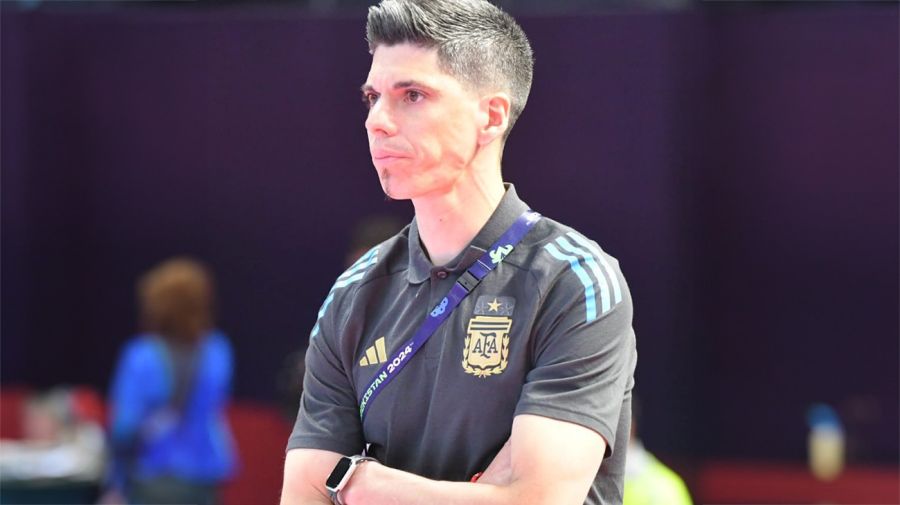 Matías Lucuix el entrenador de la Selección Argentina de Futsal