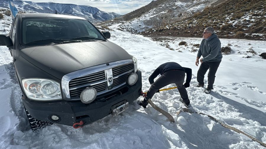 travesia-off-road-mainumby-4x4-nieve-malargue-mendoza