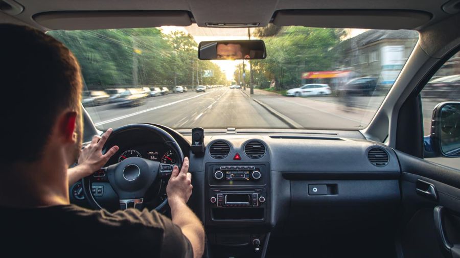 Conducción segura al volante