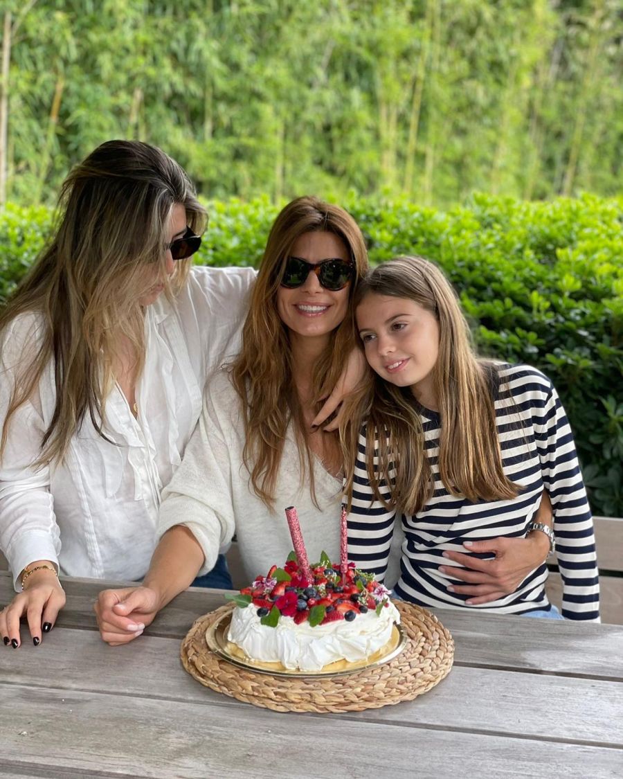 Juliana Awada y Antonia Macri