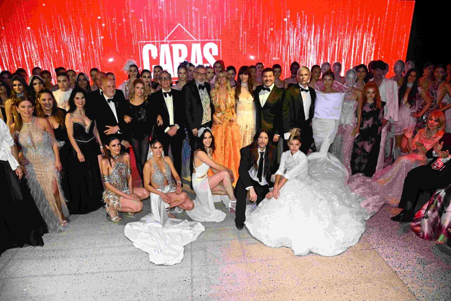 Caras moda 2024 desfile