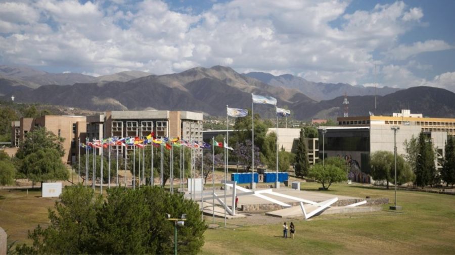 Universidad Nacional de Cuyo