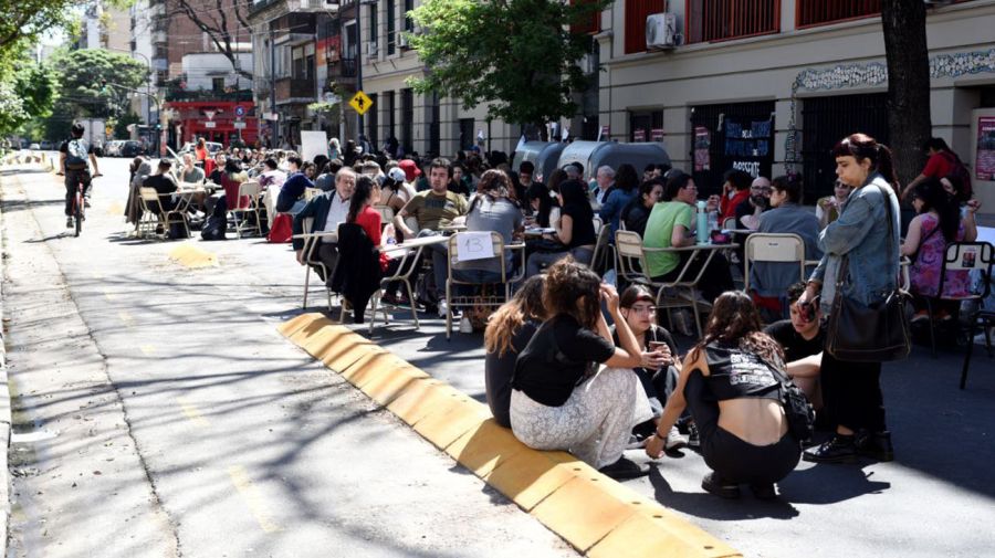 Clase pública por tomas en universidades