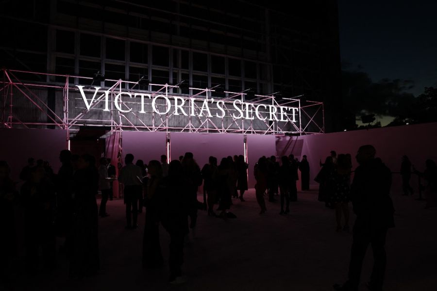 VICTORIA'S SECRET