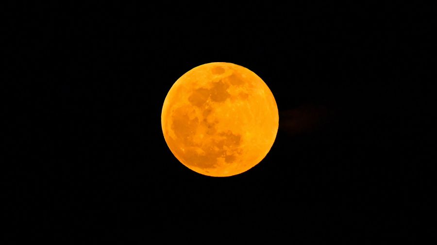 Superluna de octubre 2024