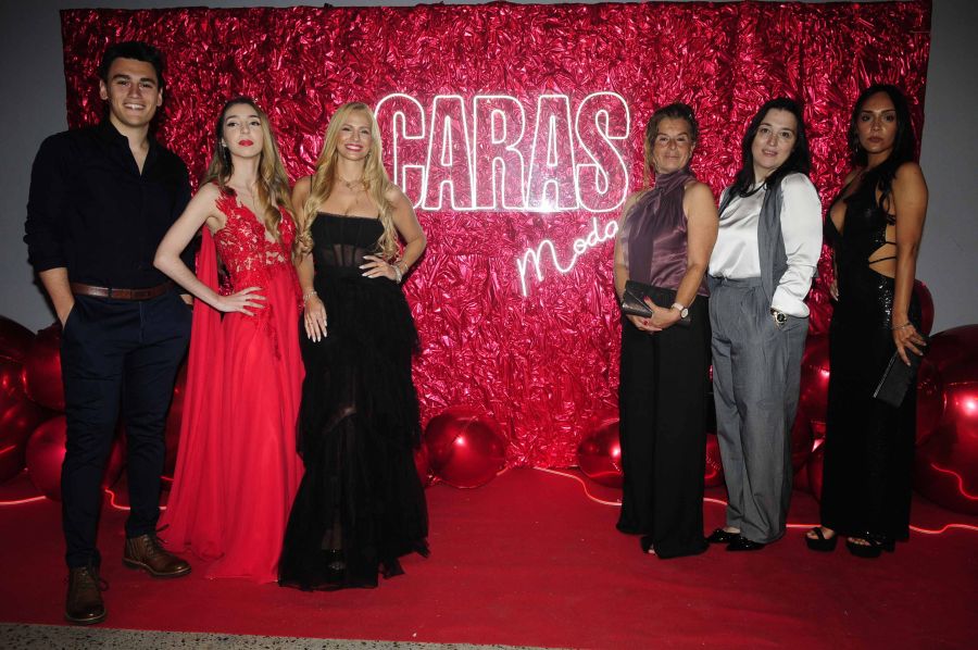 invitados Caras Moda