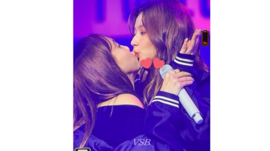 Sana y Nayeon beso