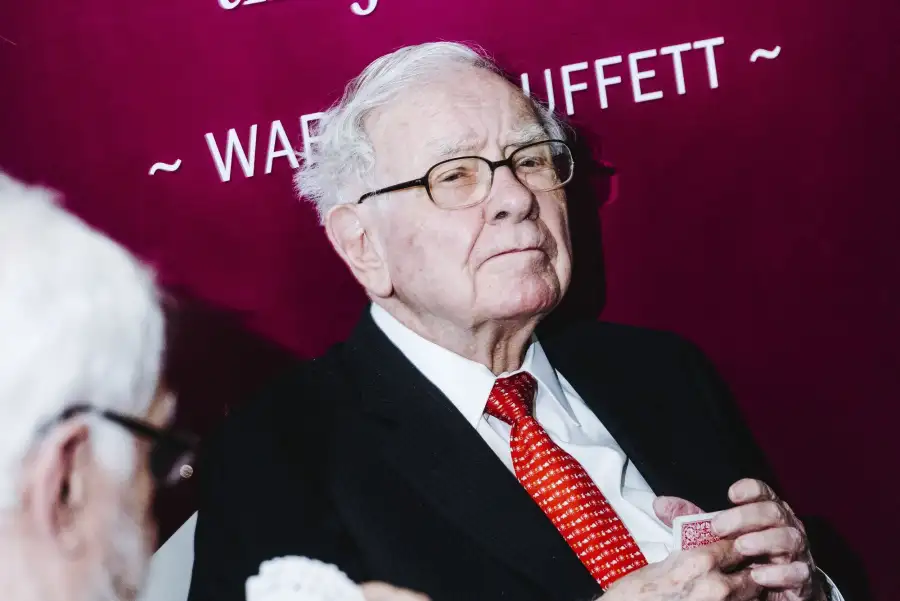 Inside The Berkshire Hathaway Inc. Annual General Meeting