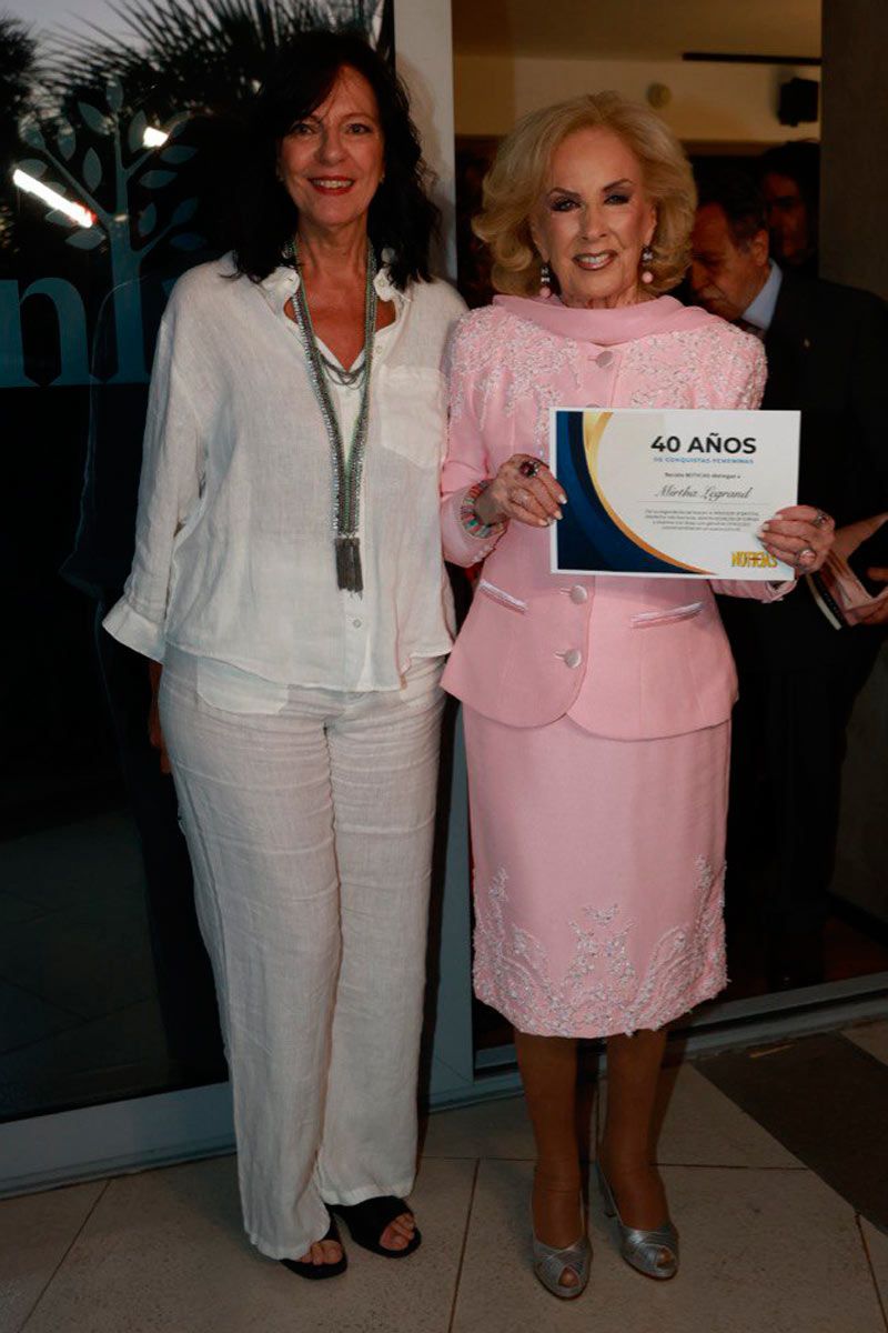 Evento 35 Años de Noticias y los 40 años de conquistas femeninas