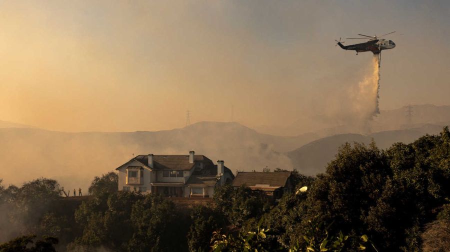 California incendio forestal Mountain Fire 20241108