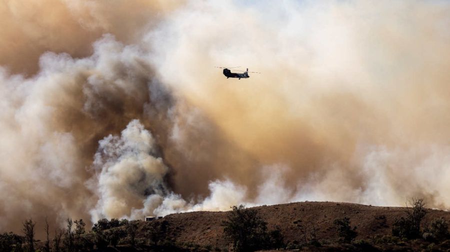 California incendio forestal Mountain Fire 20241108