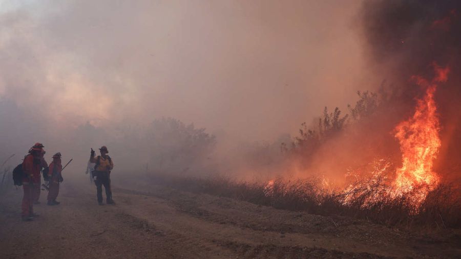 California incendio forestal Mountain Fire 20241108 