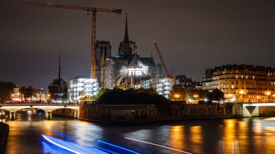 Catedral de Notre Dame en París 20241113