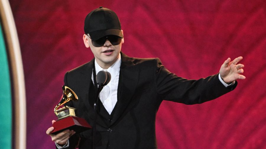 Fotogaleria El productor y compositor argentino Bizarrap recibe el premio a la Mejor Interpretación de Música Electrónica Latina por 