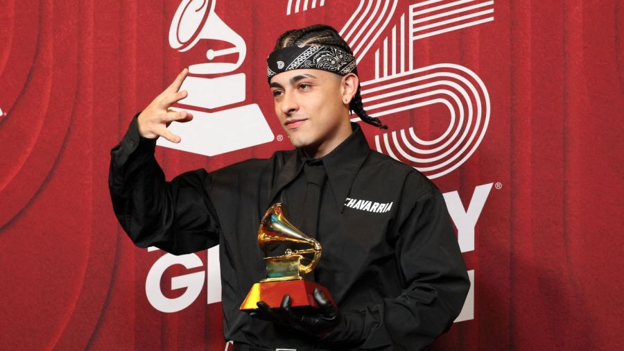 Trueno ganó un Latin Grammys pero no lo dejaron ingresar al evento: su reacción