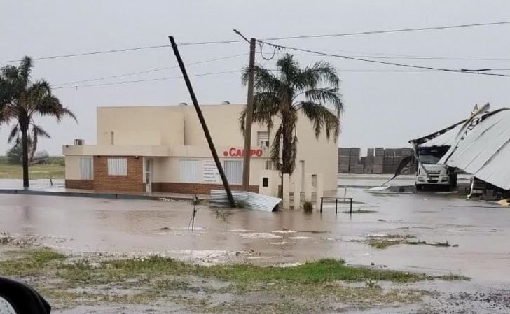 27-11-2024 cola de tornado temporal Ordóñez Córdoba