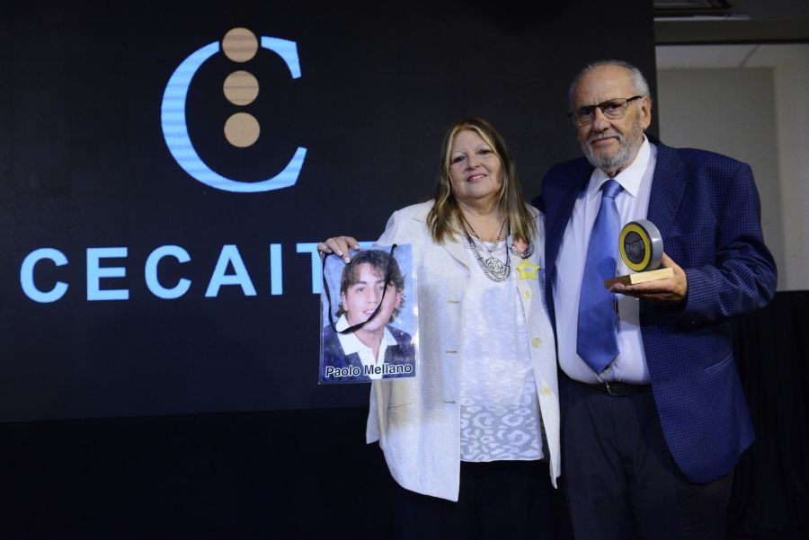 Bernardino García, presidente de CECAITRA brindando su discurso