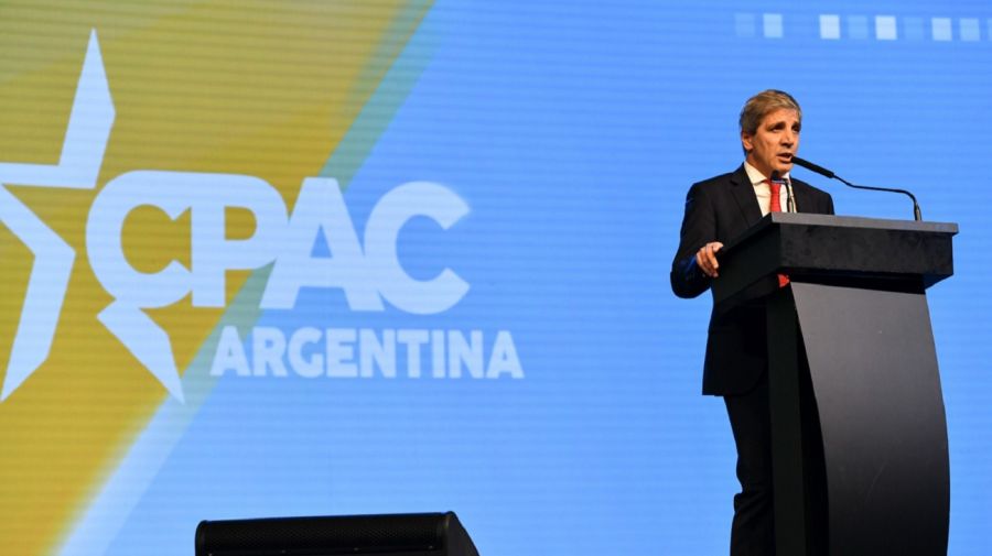 Luis Caputo en la Conferencia Política de Acción Conservadora Argentina 2024