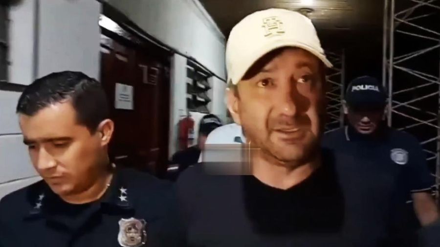 Eduardo Kueider sigue detenido en Paraguay.