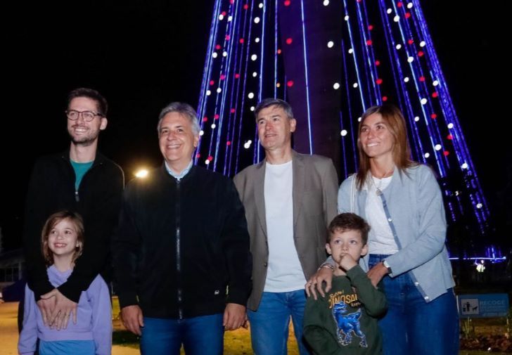 09-12-2024 Árbol de Navidad Córdoba Parque Sarmiento