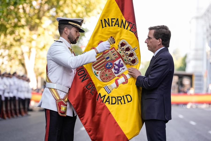 Qué cargo ocupa el marido de Teresa Urquijo y por qué es tan importante
