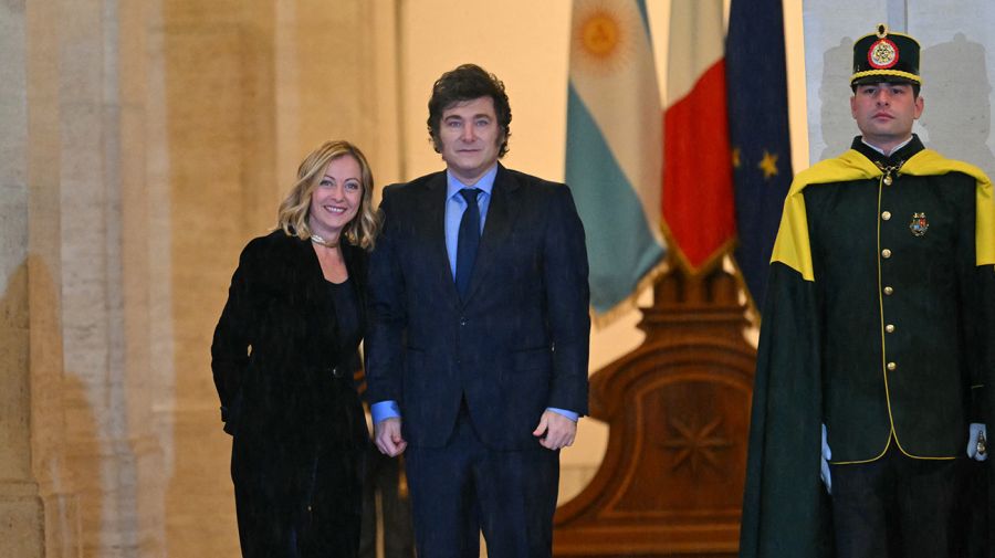 Javier Milei con Giorgia Meloni