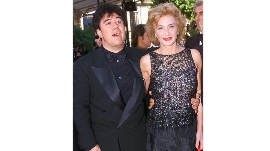 Pedro Almodovar y Marisa Paredes