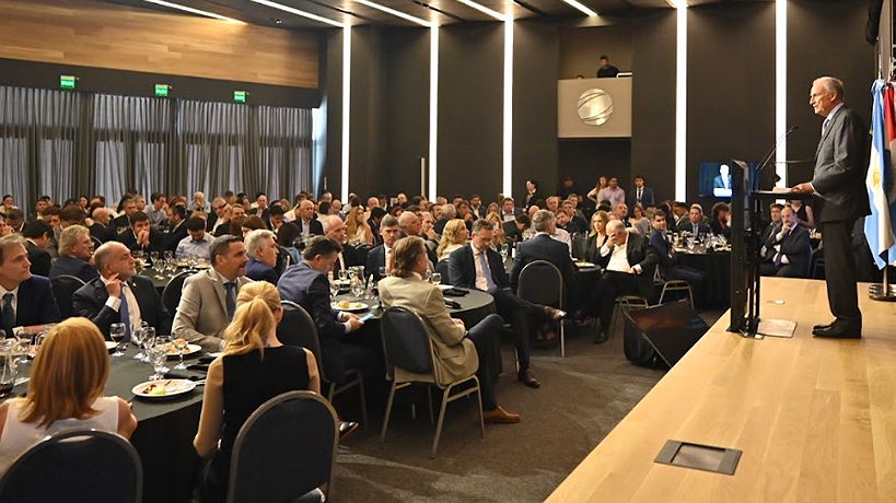 Discurso de Tagle en el nuevo auditorio de la Bolsa de Comercio