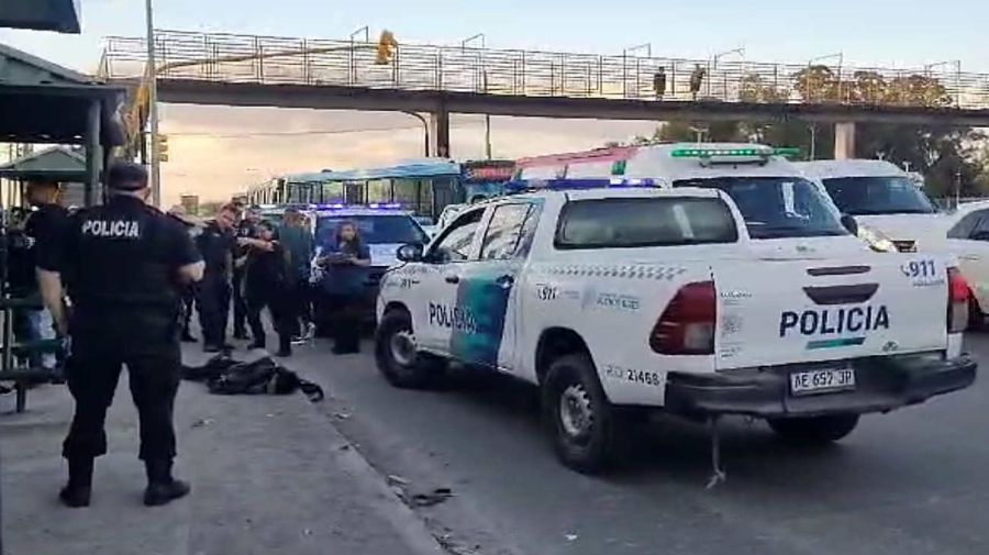 Un ladrón fue abatido esta tarde por un oficial de la Policía Federal 20241226