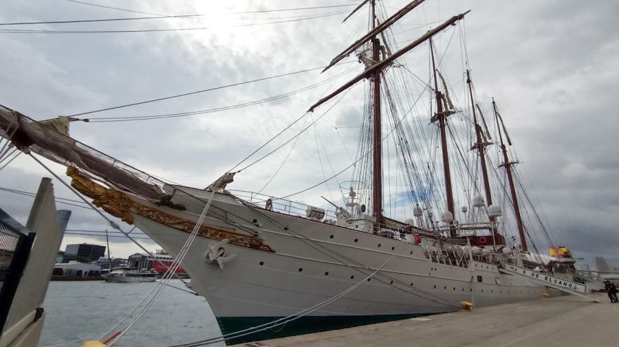 Buque escuela Juan Sebastián de Elcano