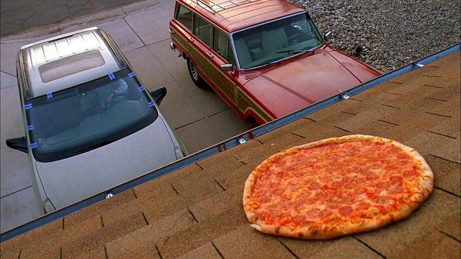 Escena pizza Breaking Bad