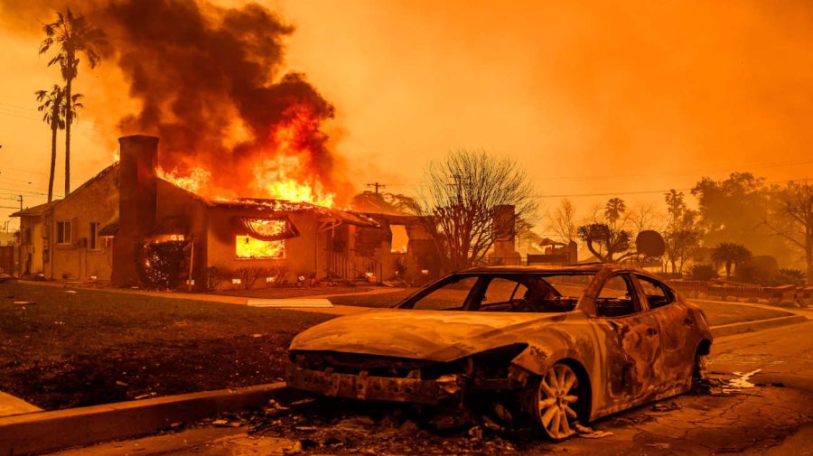 Incendios en Los Ángeles, California, el 8 de enero de 2025 20250108