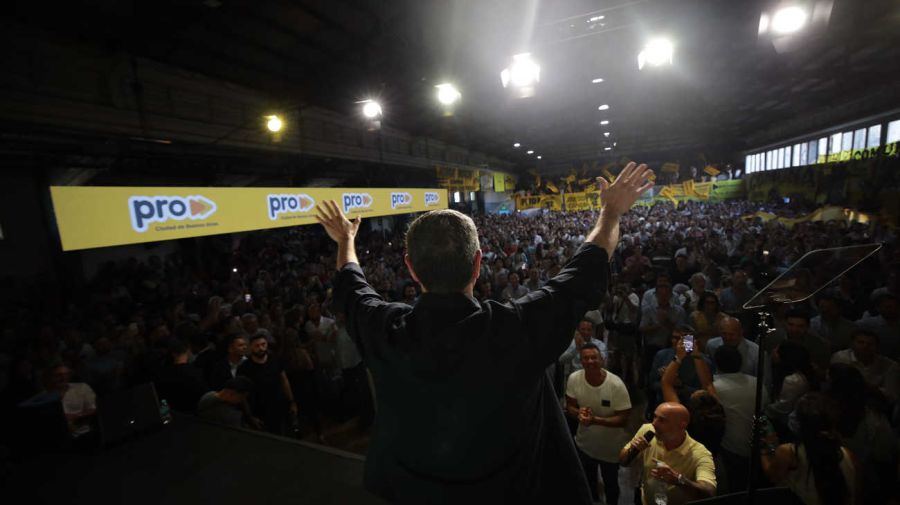 Jorge Macri y Mauricio Macri en el acto Villa Pueyrredon 20250109