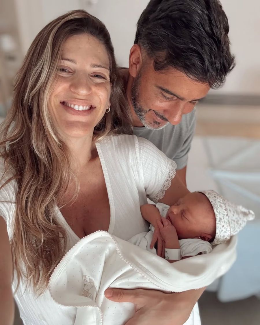 Una a una, todas las fotos del nacimiento de Amanda, la primera hija de Macarena Rinaldi y Federico Hoppe