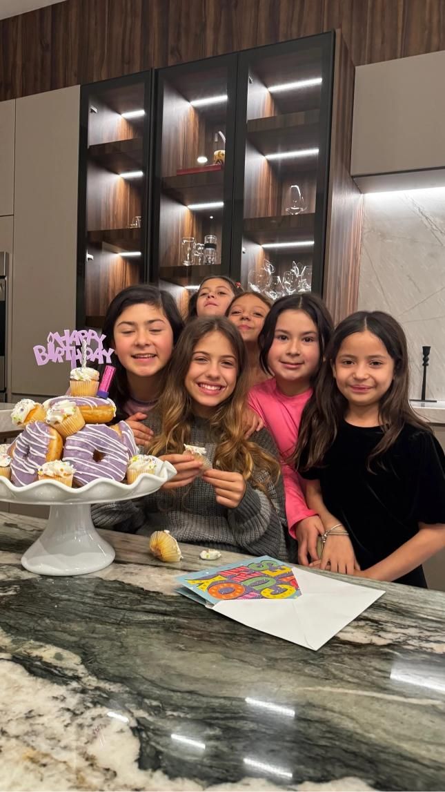 Asi fue el cumpleaños de Lola, la hija de Evangelina Anderson, en México 