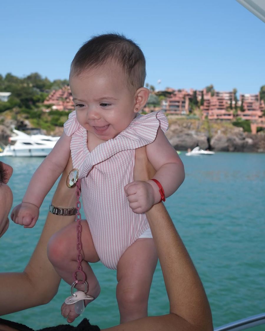 Kun Agüero, Sofía Calzetti y su hija Olivia