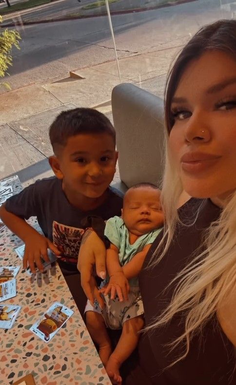 Morena Rial junto a sus dos hijos