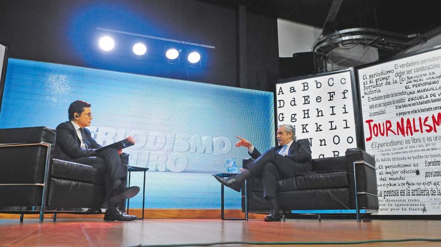 El expresidente Alberto Fernández en la entrevista con Jorge Fontevecchia.