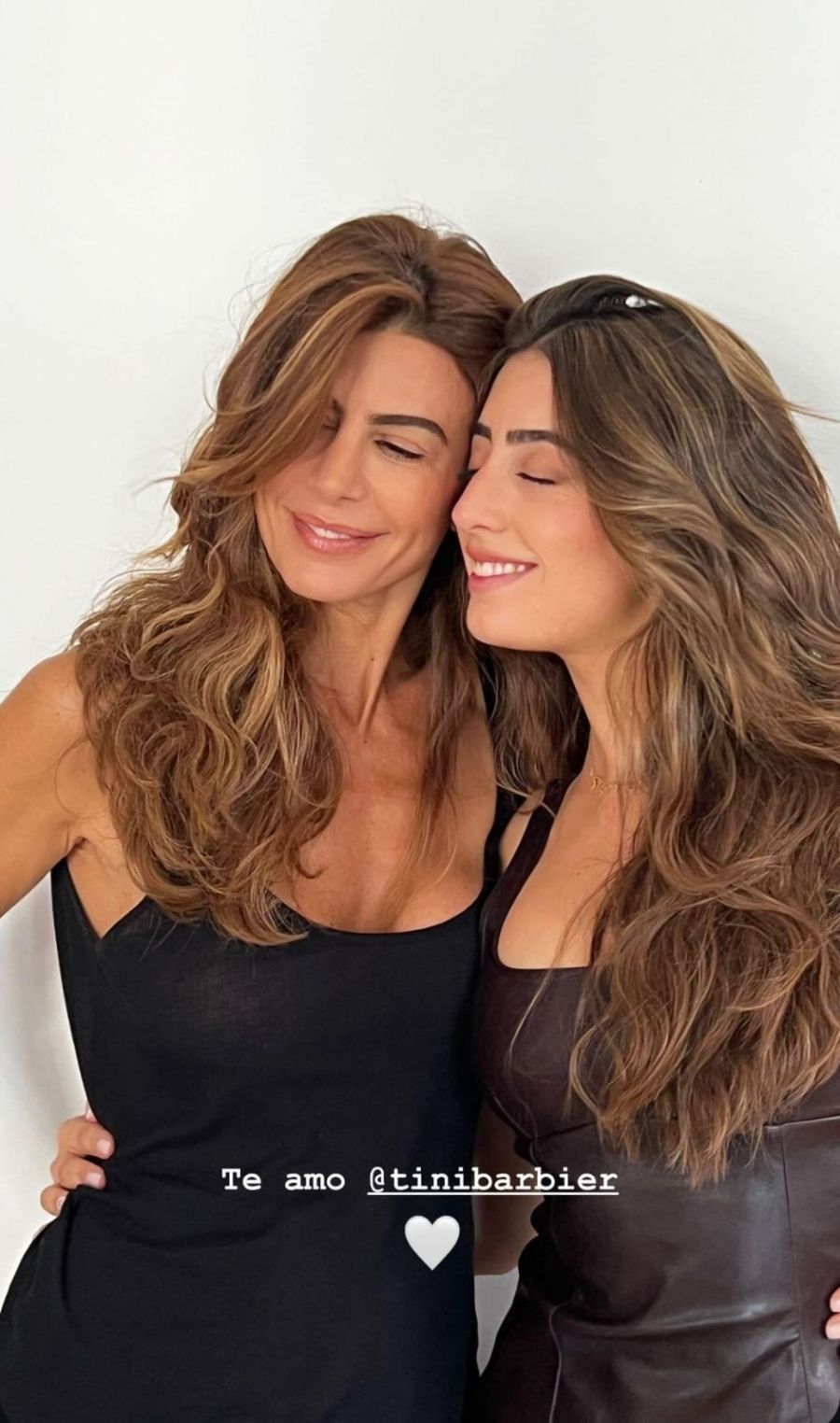 Juliana Awada y Valentina Barbier