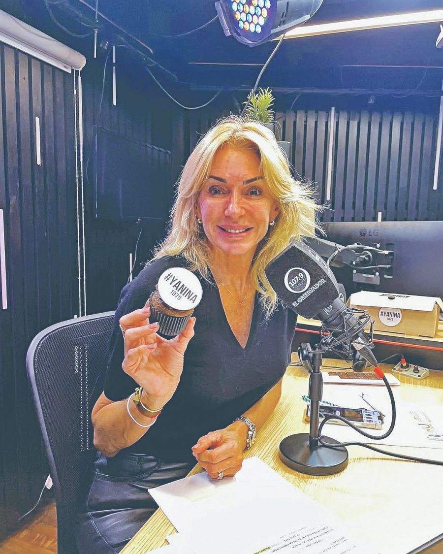 Yanina Latorre Semanario