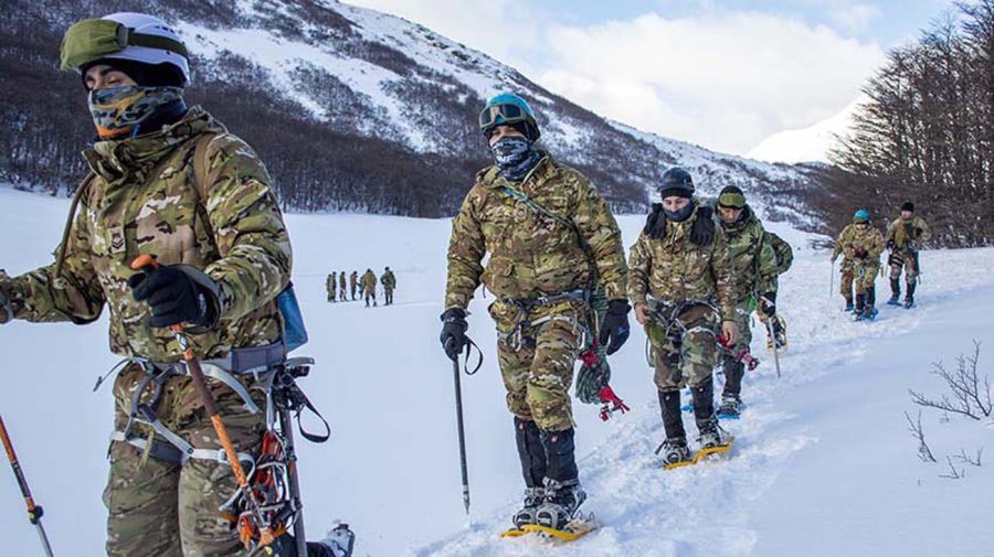 84 años de la creación de Batallón de Infantería de Marina Nº 4