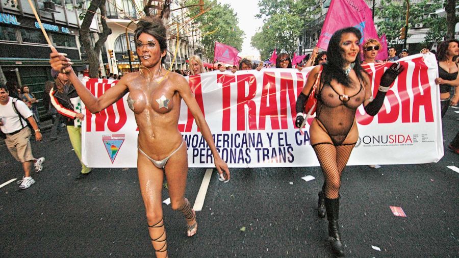 Travestis