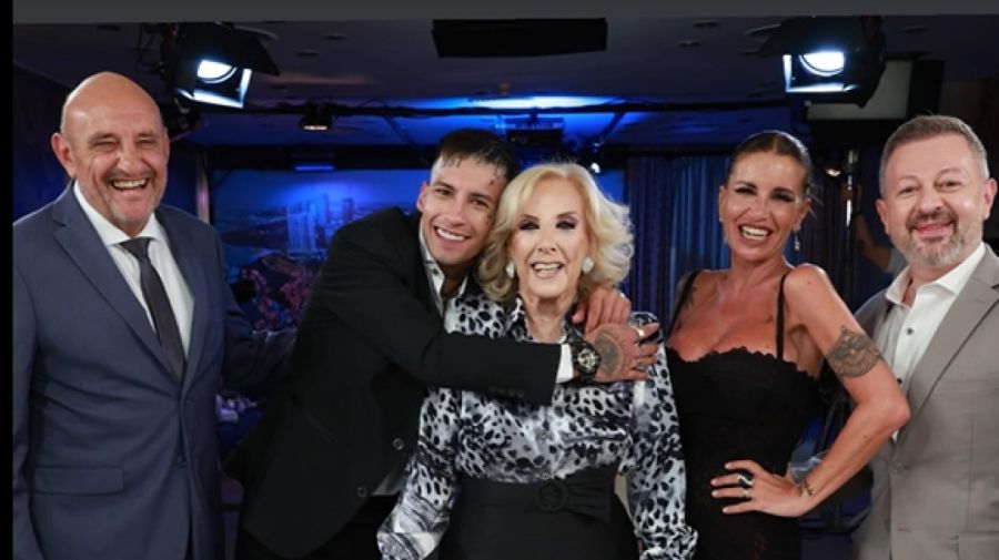 Mirtha Legrand junto a sus invitados