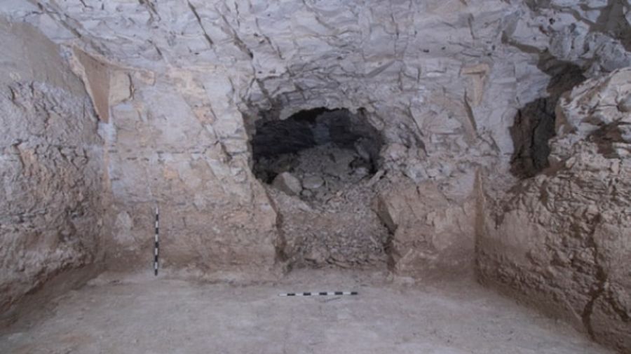 2602_TUMBA TUTMOSIS II
