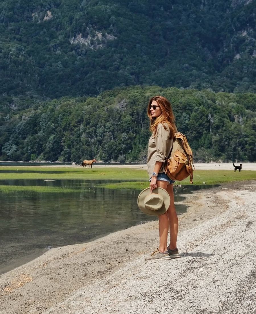 La camisa verde de Juliana Awada