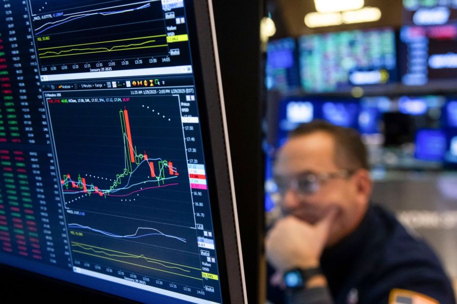 Traders On The Floor Of The New York Stock Exchange As Fed Chair Powell Holds New Conference